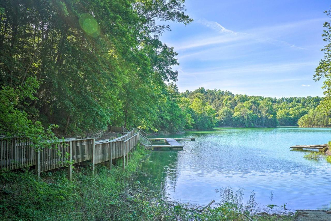 Sevierville Cabin With Wraparound Deck And Lake Access Exterior photo